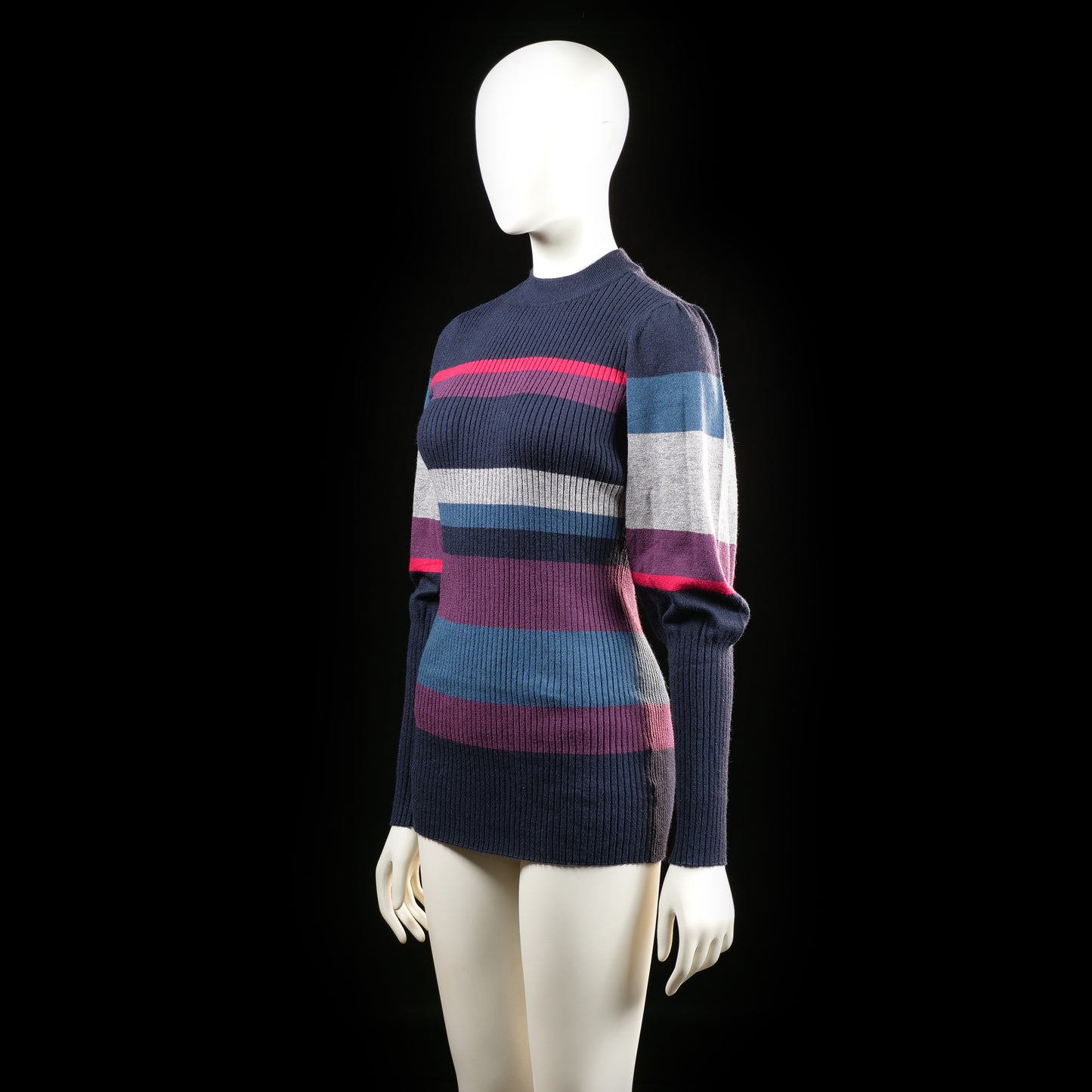 Sweater - Multicolored - Size L - (NEW)