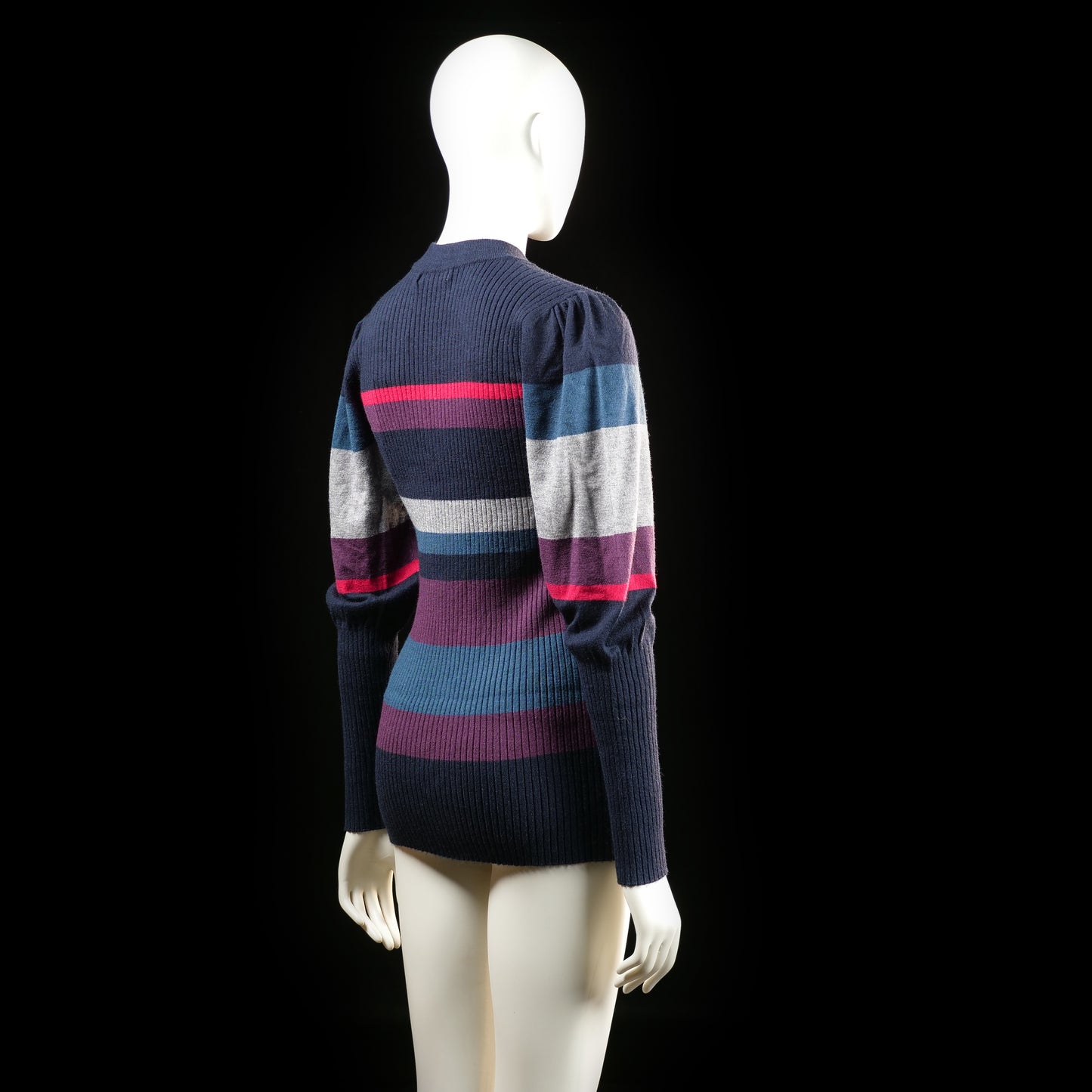 Sweater - Multicolored - Size L - (NEW)