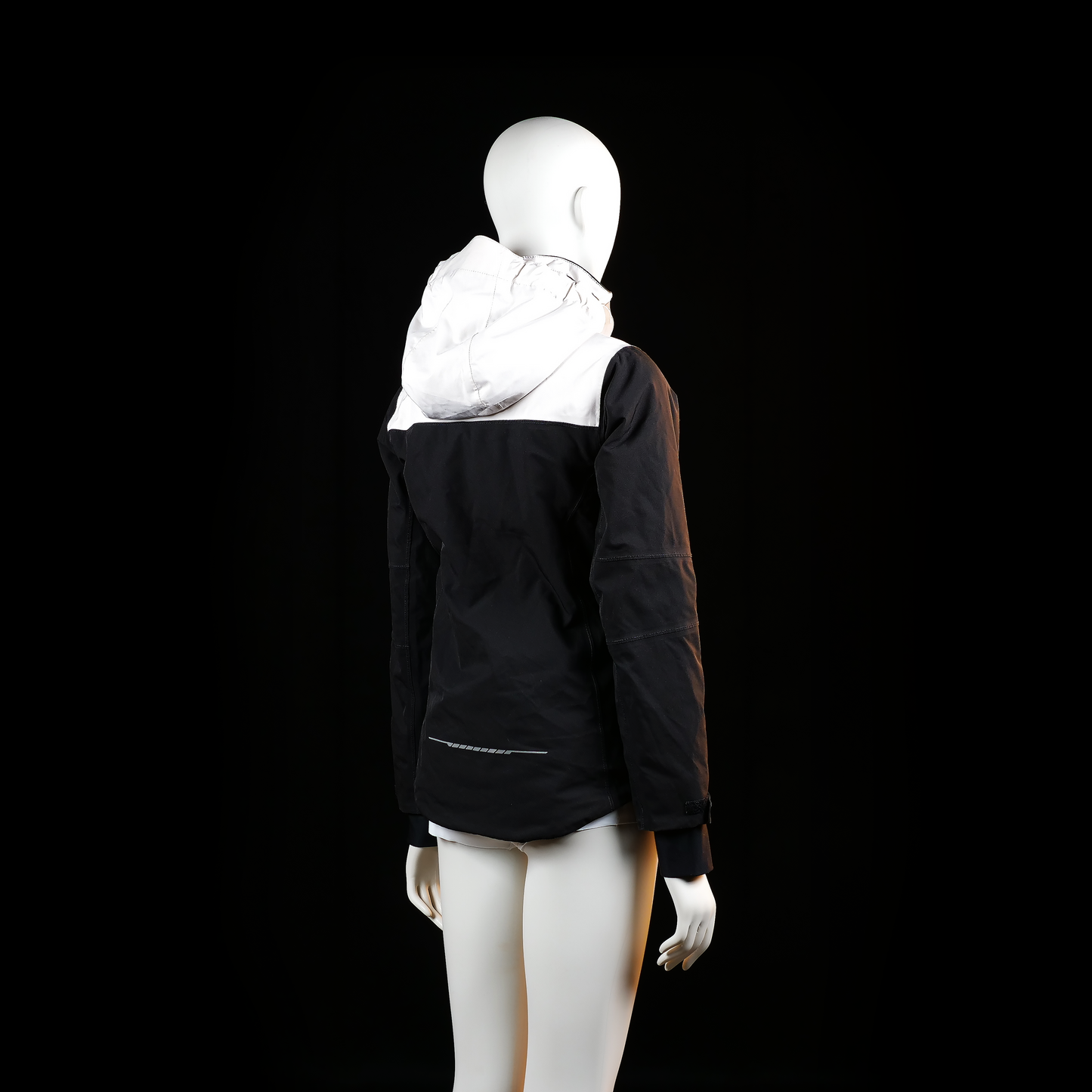 Windbreaker - Black & White - Size 158