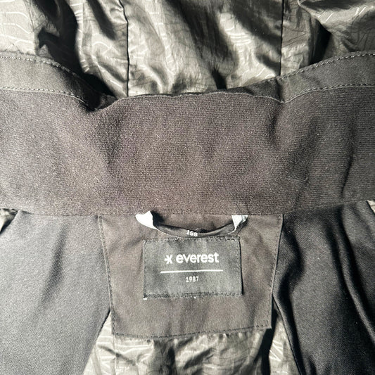 Windbreaker - Black & White - Size 158